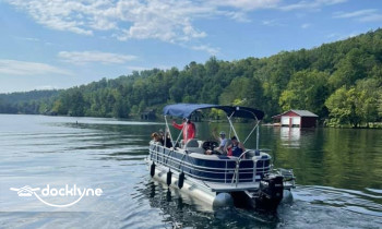 The Boat Shop at Lake Burton boat rental operation on Clarkesville, GA 1