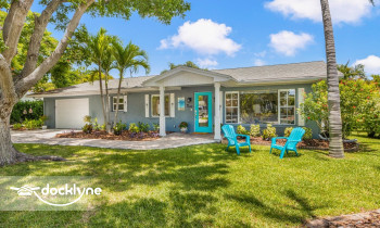 Anna Maria Life Vacation Rental boat rental operation on Anna Maria, FL 4