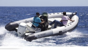 Island Boat Charters boat rental operation on Port Richey, FL 2