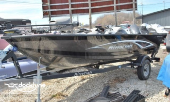 Delavan Boat Rentals boat rental operation on Delavan, WI 1