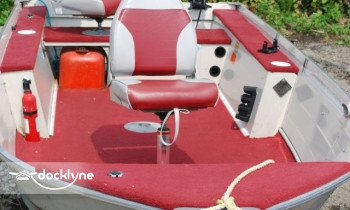 Delavan Boat Rentals boat rental operation on Delavan, WI 2