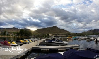 Veranda Beach Resort boat rental operation on Oroville, WA 3