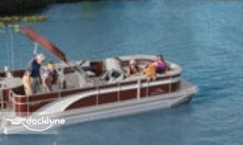Hayward WI Pontoon Rentals boat rental operation on , WI 4