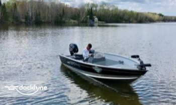 PaddleBreak Adventures LLC boat rental operation on West Bend, WI 3