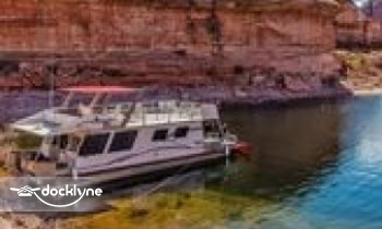 Club Powersports boat rental operation on North Salt Lake, UT 1