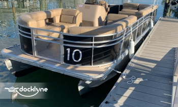 Barnacle Bills Boats of Madeira Beach boat rental operation on Madeira Beach, FL 5
