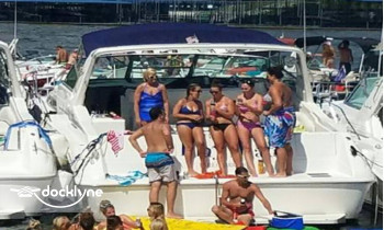 Playdate Charters boat rental operation on Lake Ozark, MO 4