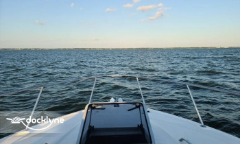 Boat Rentals, Yacht Rentals, Lake Ray Hubbard, Lake Lewisville boat rental operation on Garland, TX 1