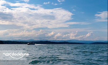 Clear Sky Pontoon Rentals boat rental operation on Six Mile, SC 1