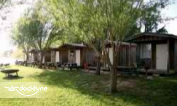 Creek Harbor Fish Camp boat rental operation on Fort Worth, TX 4