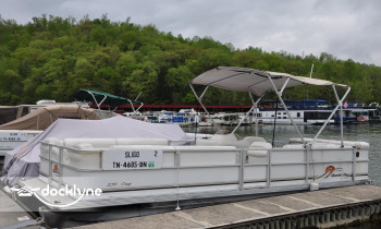 SLIGO RESORT & MARINA boat rental operation on Smithville, TN 2