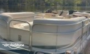 Gruben's Marina boat rental operation on Tower, MN 8
