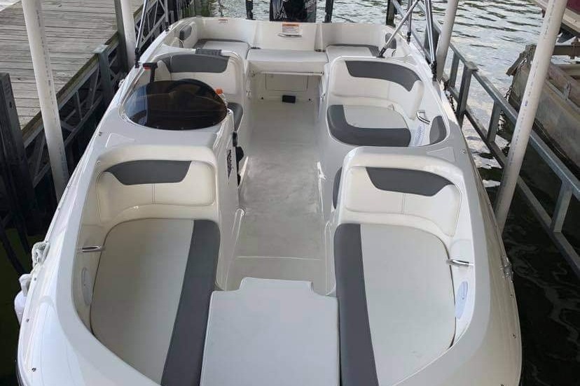marinaBoat