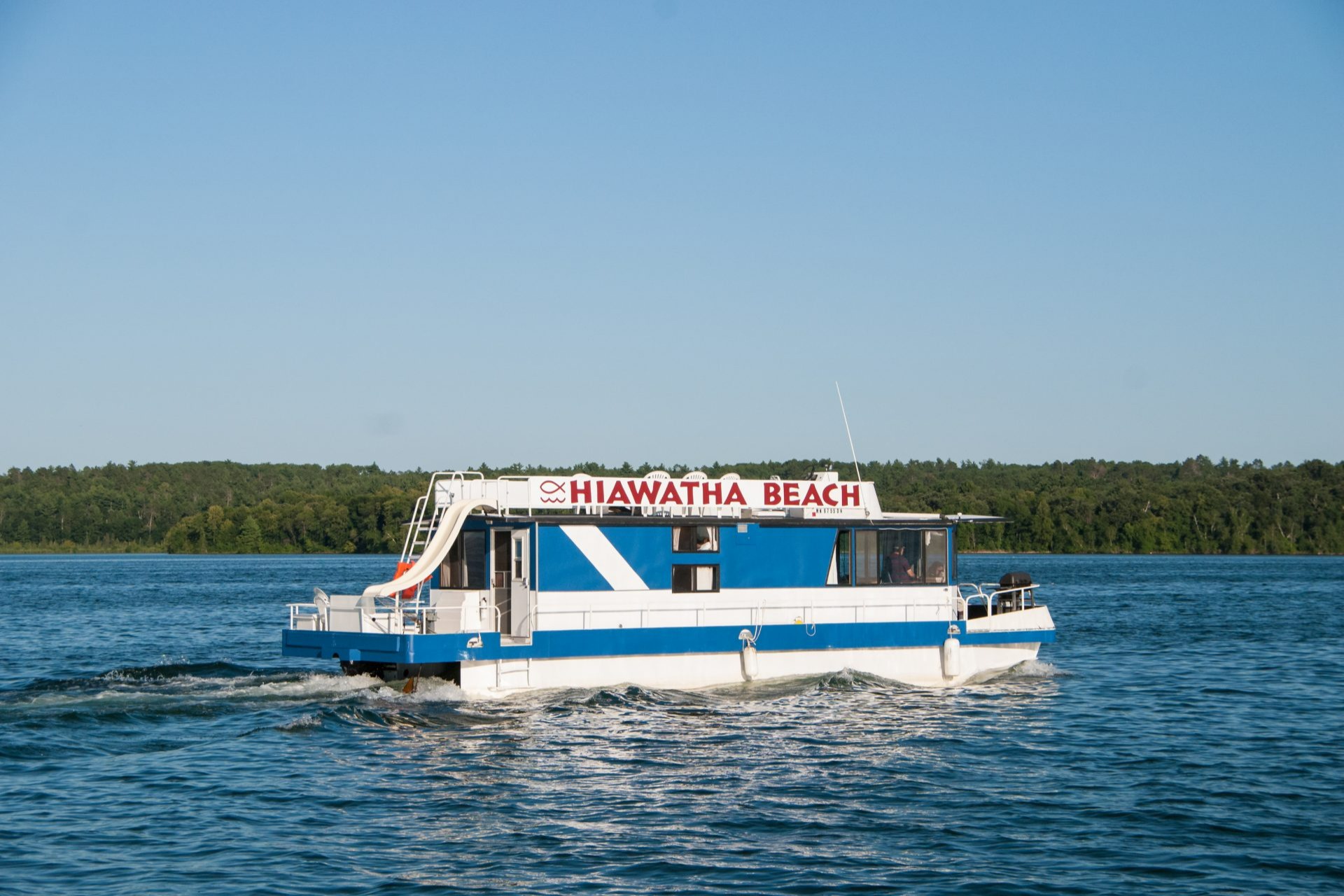 marinaBoat