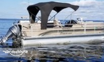 Sebago Lake Cottages boat rental operation on Sebago, ME 4