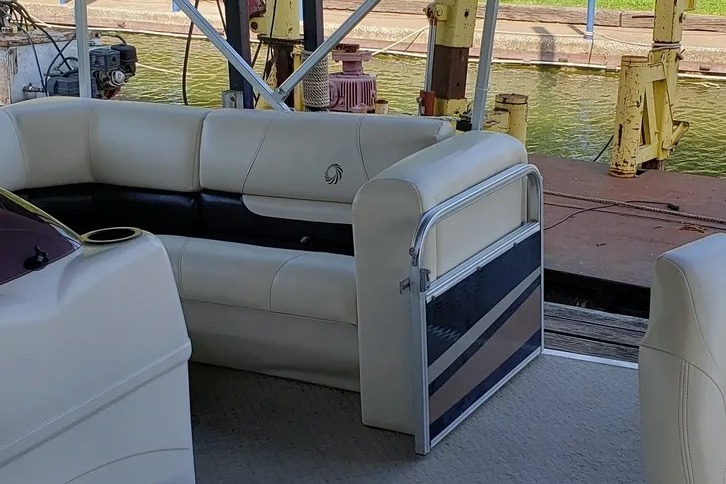 marinaBoat
