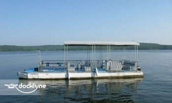 Hand Cove Resort boat rental operation on Elizabeth, AR 6