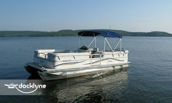 Hand Cove Resort boat rental operation on Elizabeth, AR 9