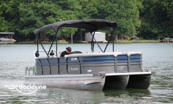 Spinners Boat Rentals boat rental operation on Austin, TX 2