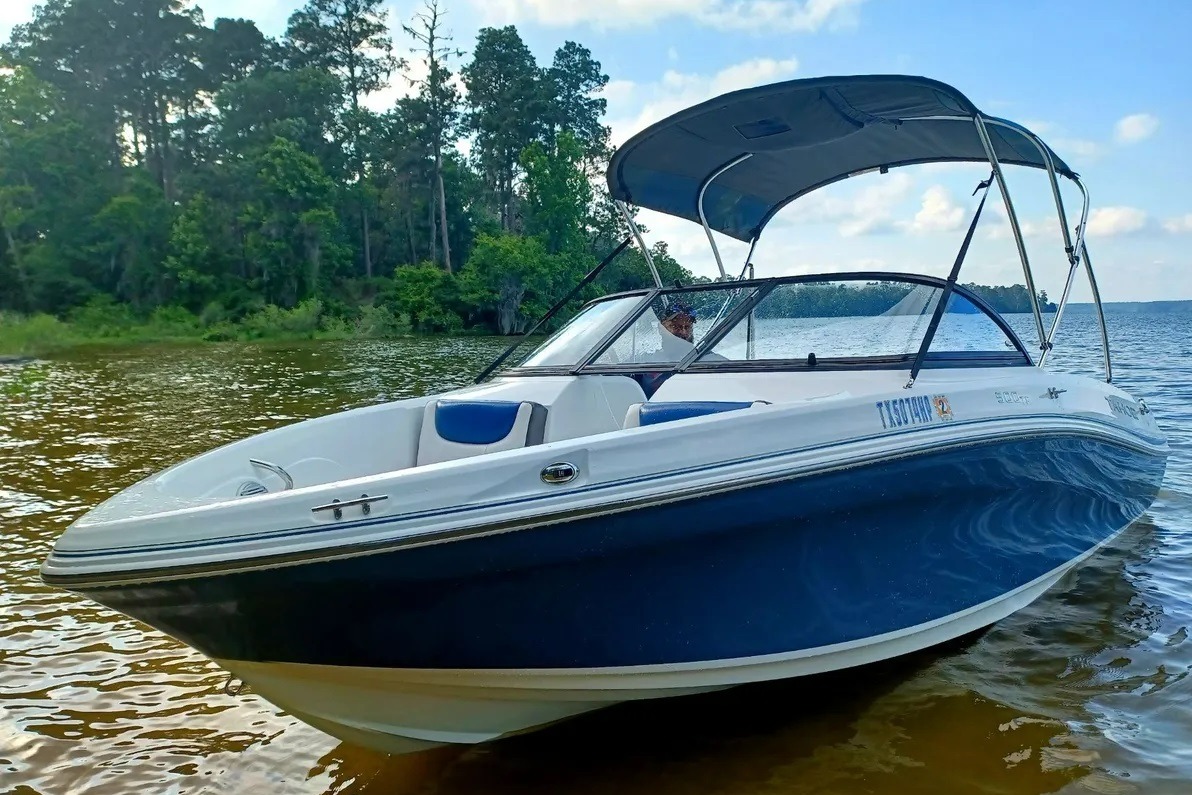 Top Lake Livingston Boat Rentals from Marinas start at $290