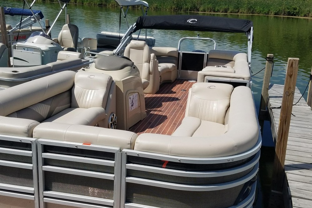 marinaBoat