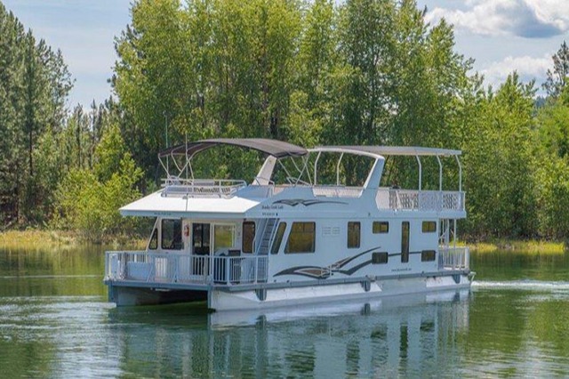 marinaBoat
