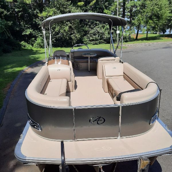 marinaBoat