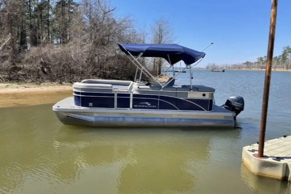 marinaBoat