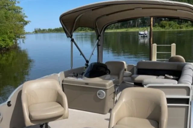 marinaBoat