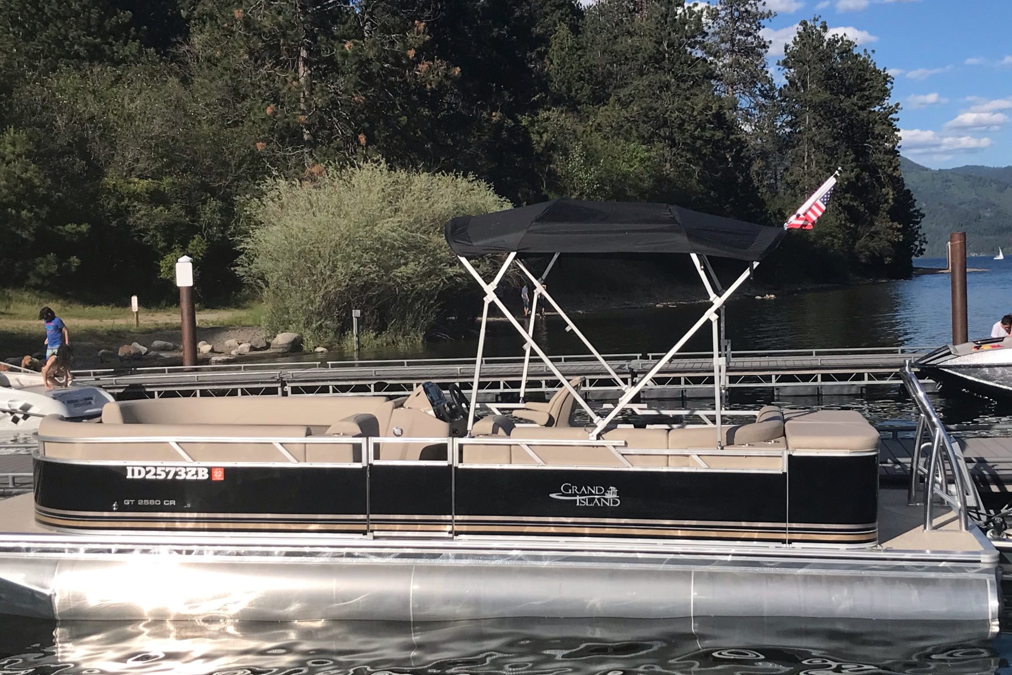 marinaBoat