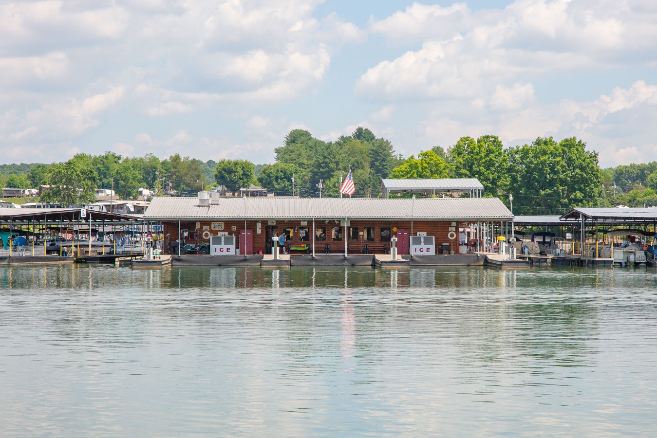 marinaBoat