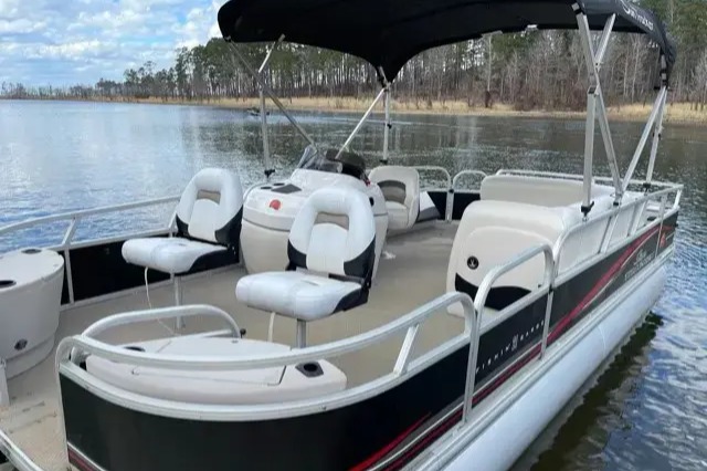 marinaBoat