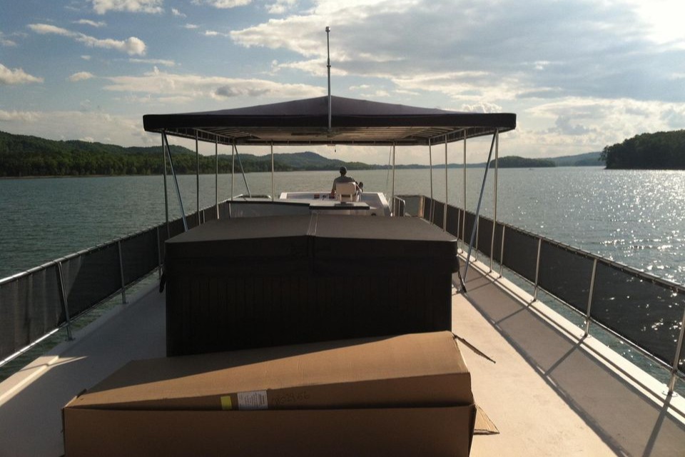 Top Norris Lake Boat Rentals from Marinas start at $185