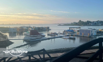 SoLSTAY Lodging & Marina boat rental operation on Sandusky, OH 1