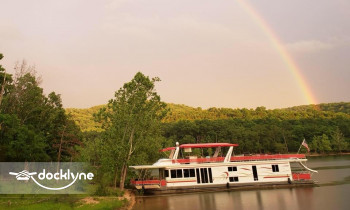 Five Star Houseboat Vacations boat rental operation on Kimberling City, MO 4