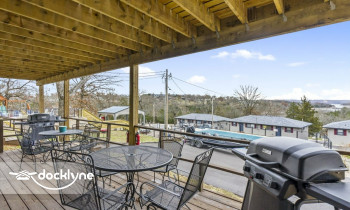 Harper Valley Resort and Pontoon Boats boat rental operation on Kimberling City, MO 2