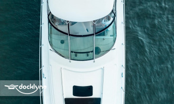 Skyfall Yacht boat rental operation on Lake Ozark, MO 8