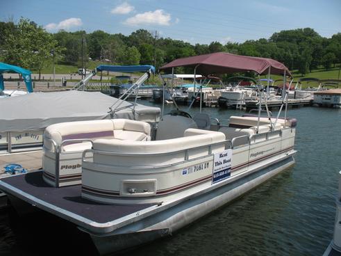 marinaBoat