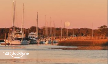 Cruisin Tikis Amelia Island boat rental operation on Fernandina Beach, FL 1