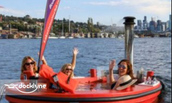 Lake Union Hot Tub Boats boat rental operation on Seattle, WA 10